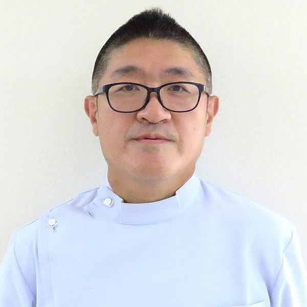 医療法人清歯会 みなとデンタルクリニック 院長 湊 健次